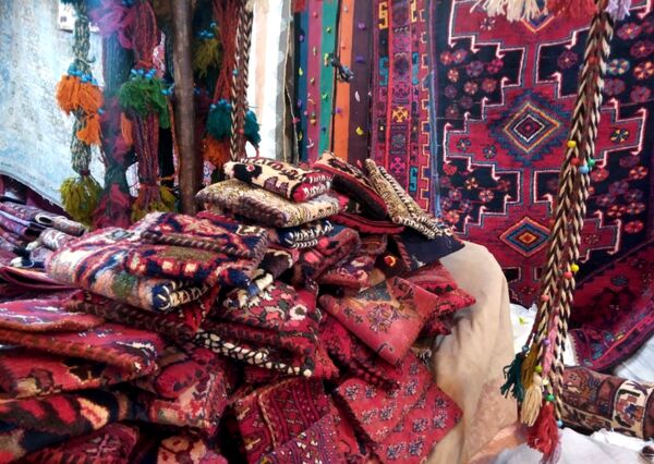 صنایع دستی، فرصتی برای ارائه هنر و اصالت ایرانی