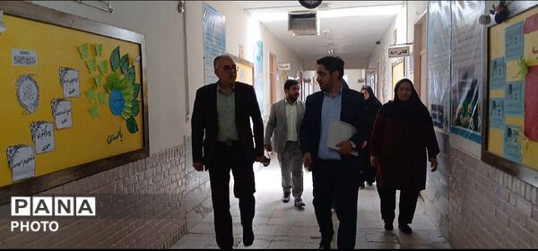 مهر مجازی در دبیرستان دکتر کمیلی