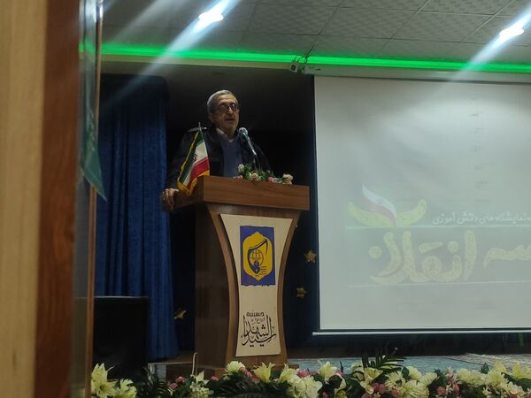 جلسه توجیهی مسئولان انجمن اسلامی کاشمر
