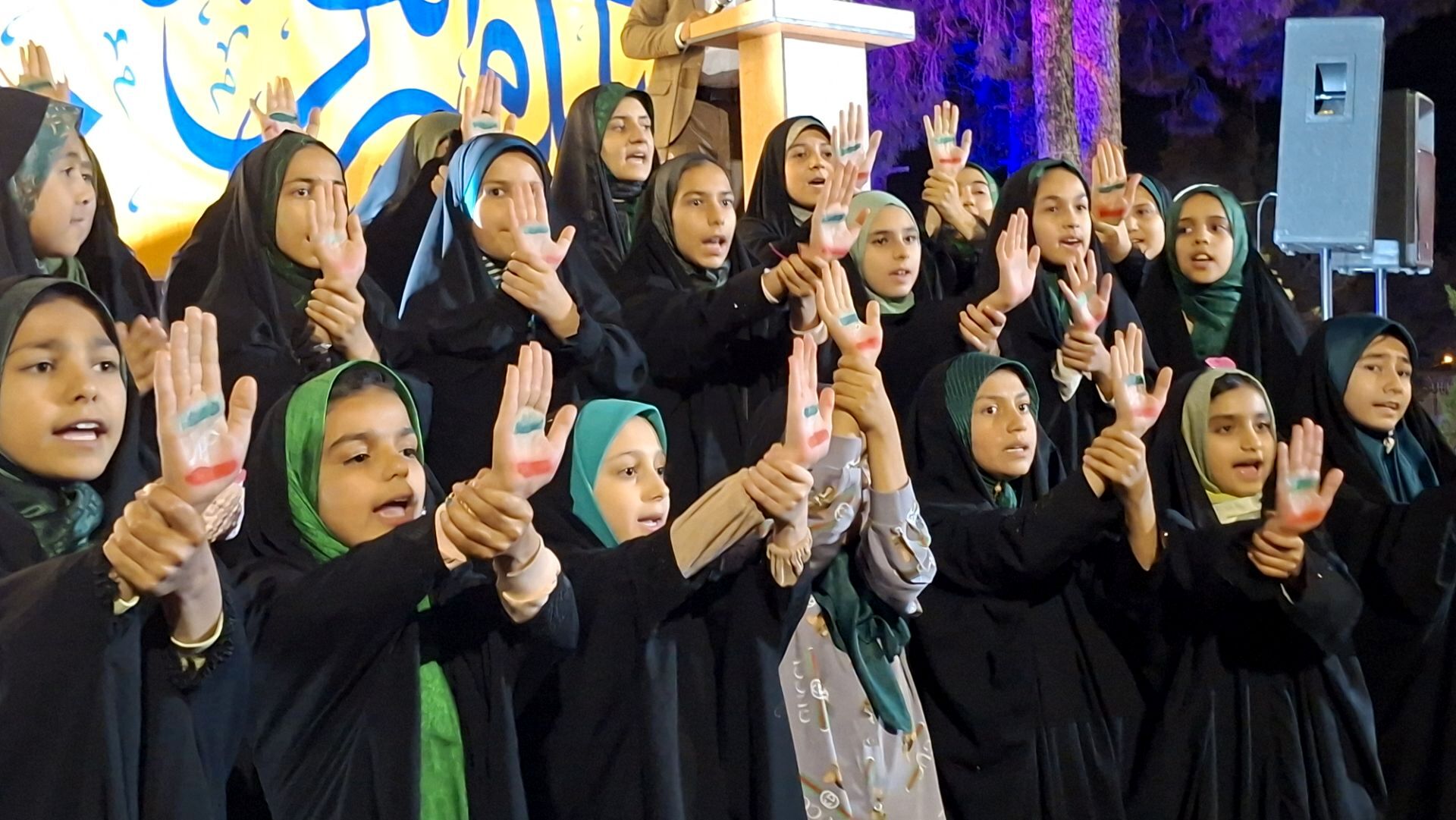 حضور کودکان در جشن غدیرِ رشتخوار؛ بازتاب تربیت علوی در سایه سار آرمان‌های انقلاب