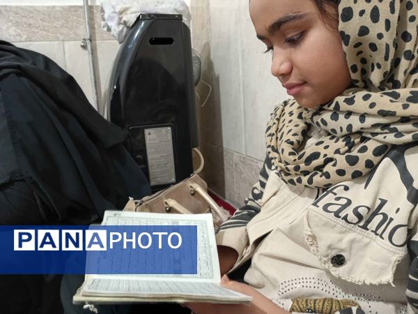 جلسات قرائت قرآن در ایام محرم در خلیل آباد