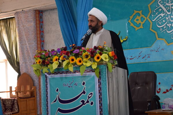 مسجد باید قرارگاه فرهنگی و اجتماعی محله باشد