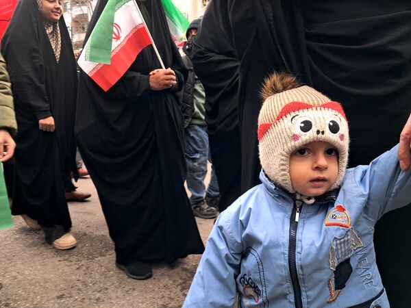 حماسه دهه نودی‌ها در راهپیمایی ۲۲ بهمن قائمشهر