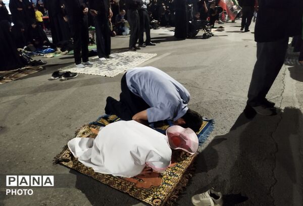 پنجمین شب از مراسم عزاداری امام حسین در حسینیه امام خمینی (ره)