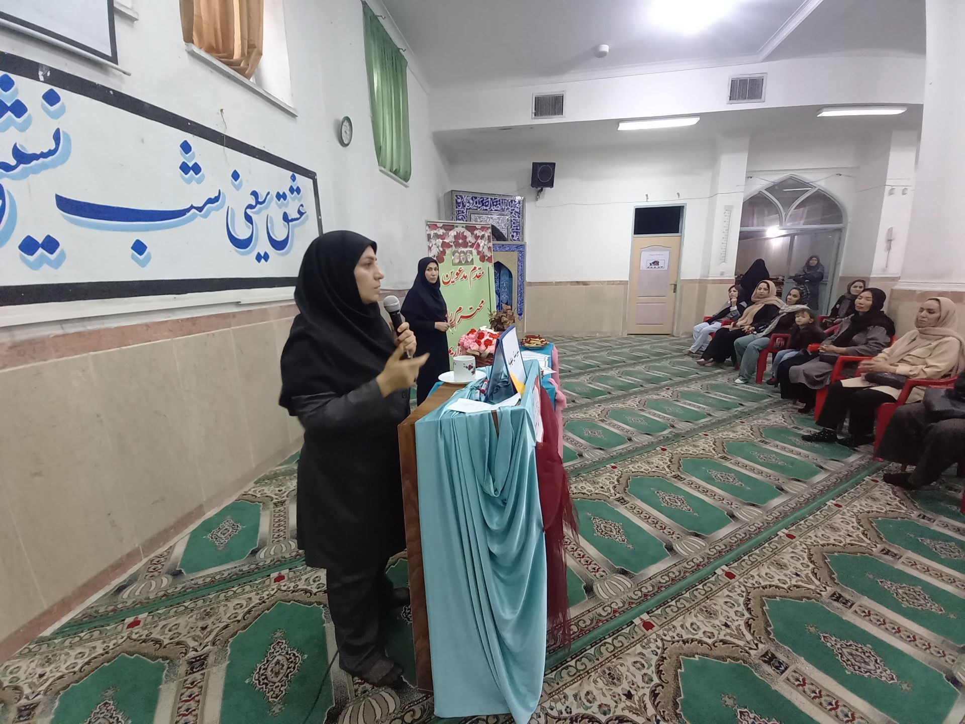  انتخابات انجمن اولیا مربیان دبیرستان مهدیه ناحیه یک شهرری 