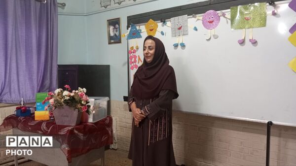 کلاس های مجازی شیدا در دبستان بنت الهدی صدر 