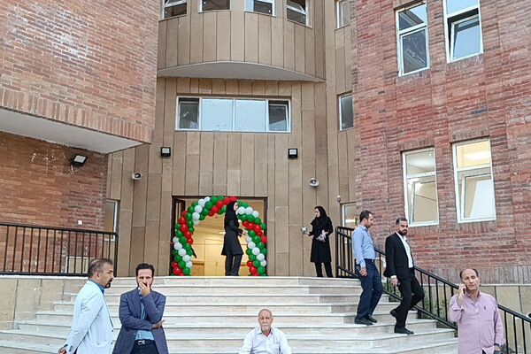 آیین خشت گذاری و افتتاح مدارس در منطقه پردیس با حضور استاندار تهران و مدیر کل شهرستانهای استان تهران 