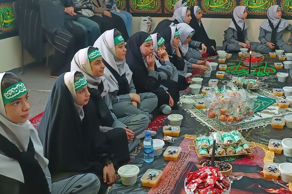 افتتاحیه هیئت فاطمه الزهرا در مکتب فاطمی دبستان دانش