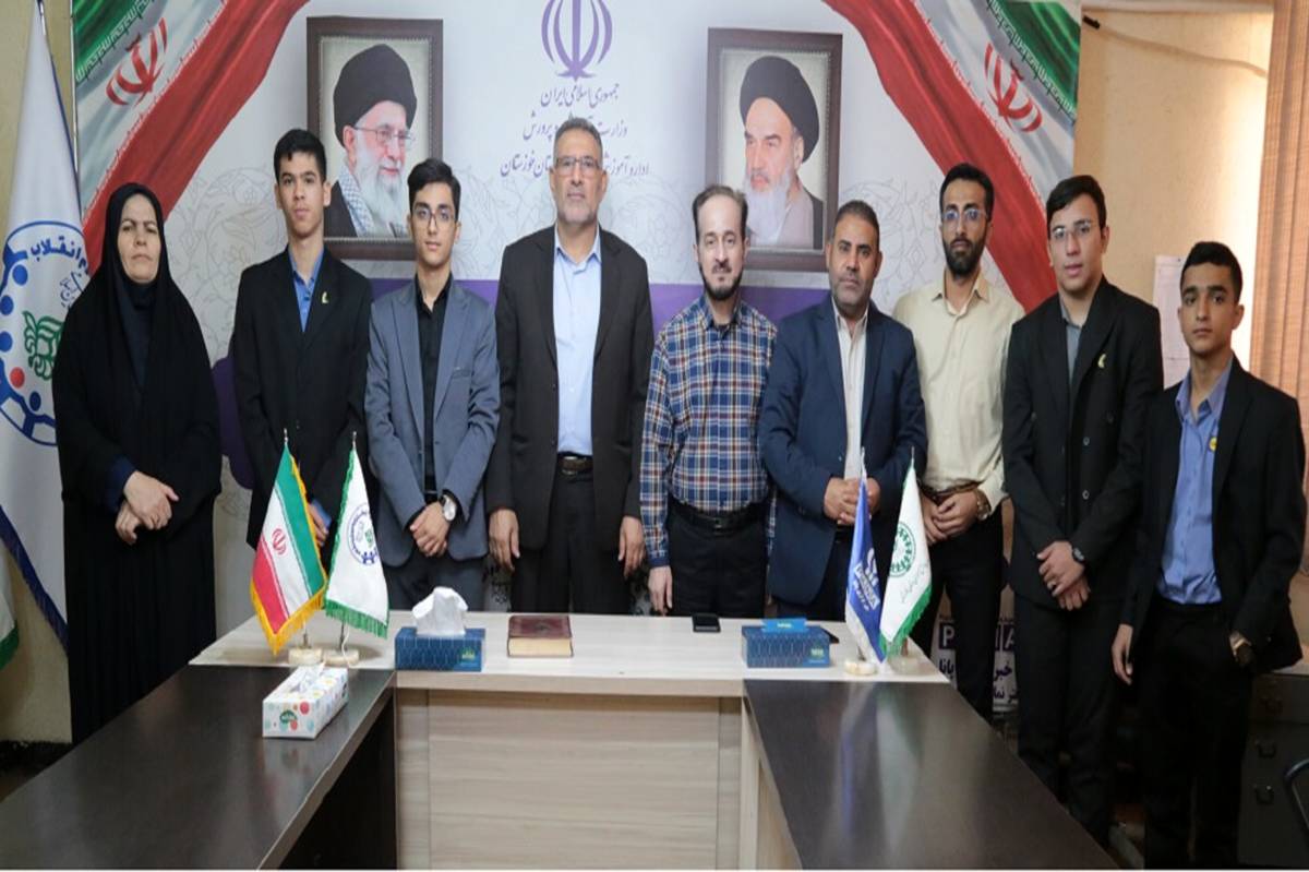 حضور ویژه خوزستان در نشست قطبی مجلس دانش‌آموزی/نمایندگان استان راهی اصفهان شدند