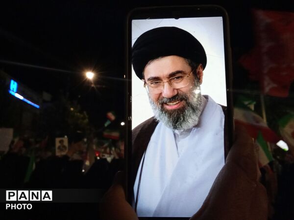 نود و نهمین شب از اجتماعات مردمی نیشابور 