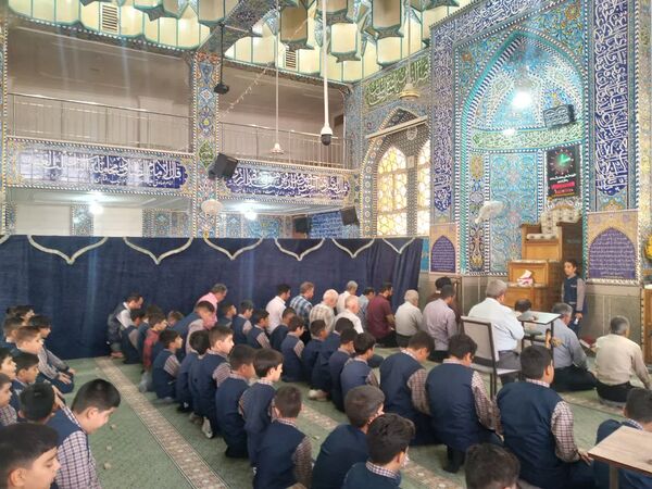 برگزاری اولین نماز جماعت سال تحصیلی جدید دبستان حضرت قاسم ابن الحسن (ع)