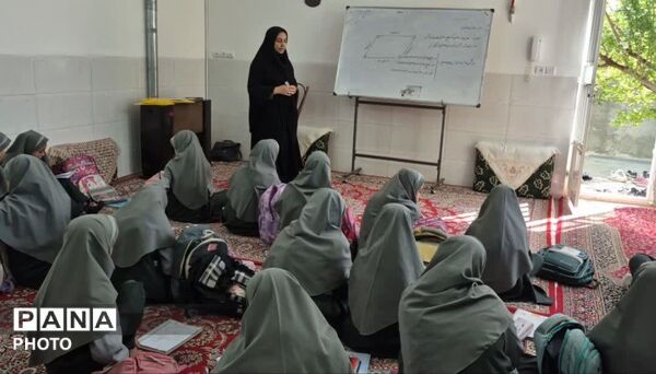 جهادِ معلمان؛ وقتی عشق، از علم فراتر می‌رود