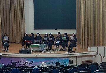 جشنواره «امید فردا» صحنه داوری دقیق و هدفمند آثار هنری شد
