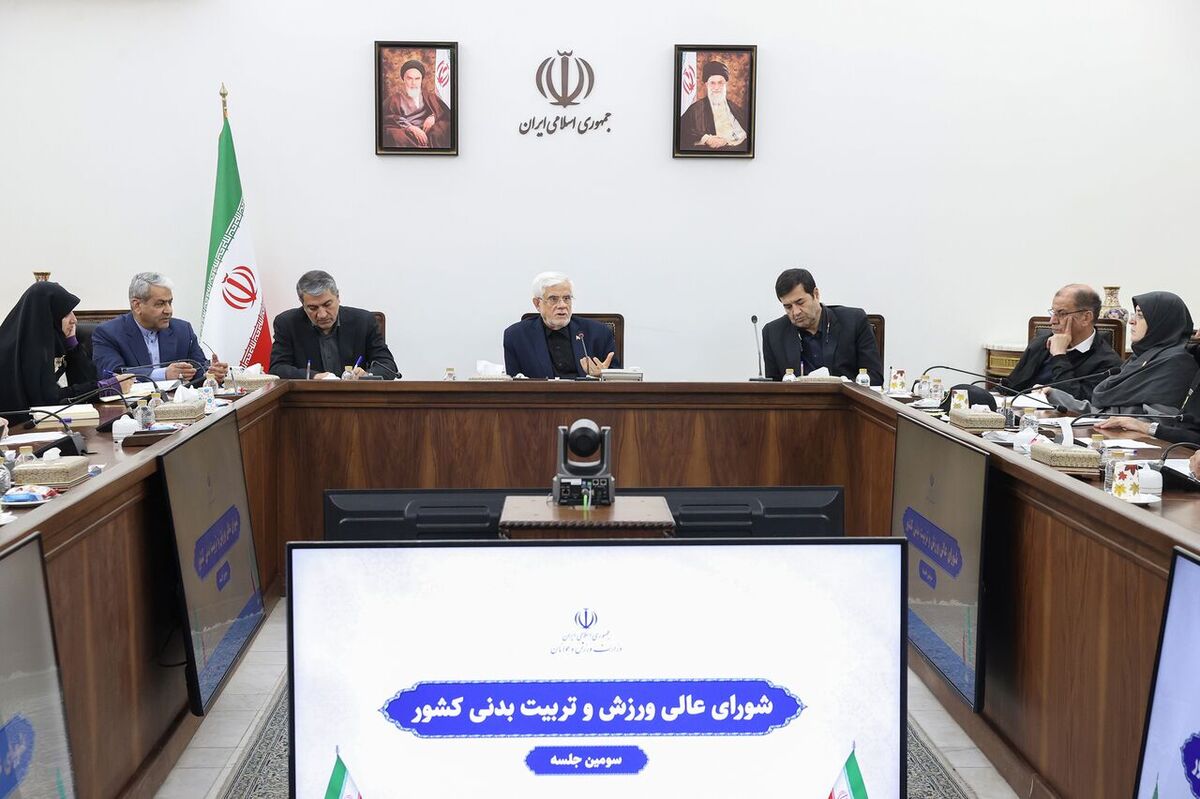 عارف: اعزام زنان ورزشکار ایرانی به مسابقات جهانی با اولویت در دستور کار قرار گیرد