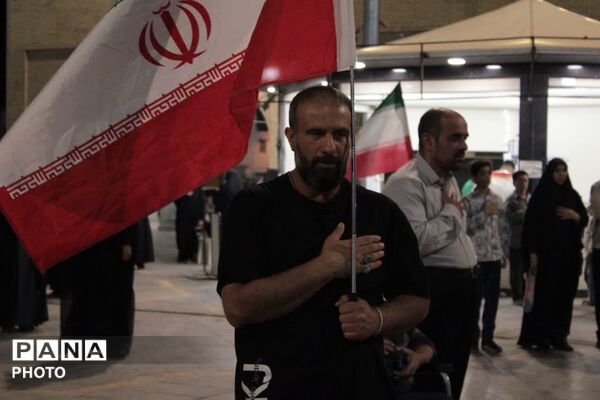 همایش تجدید بیعت معلمان قم با رهبر انقلاب