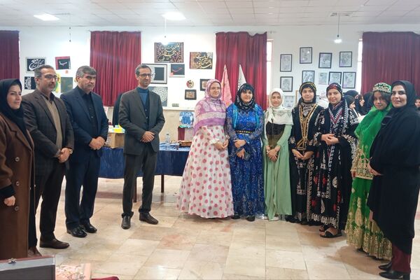 جشنواره "ایران رنگارنگ" در هنرستان سعادت پردیس