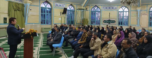دومین مجمع عمومی انجمن اولیا و مربیان دبیرستان پسرانه متوسطه اول سما کاشمر 
