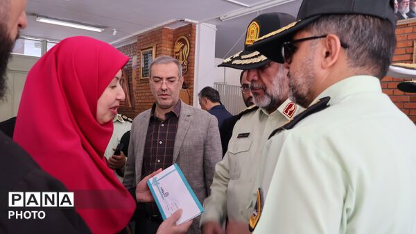 حضور فرمانده انتظامی تهران بزرگ در مراسم بازگشایی مدارس منطقه ۶