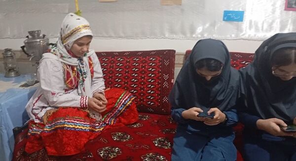 افتتاح مدرسه انقلاب در دبیرستان فضیلت فاروج