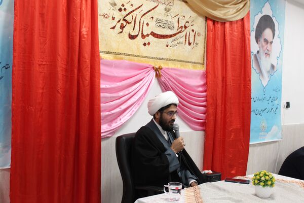 جشن ولادت حضرت فاطمه (س) در حوزه علمیه الزهرا گرمه 