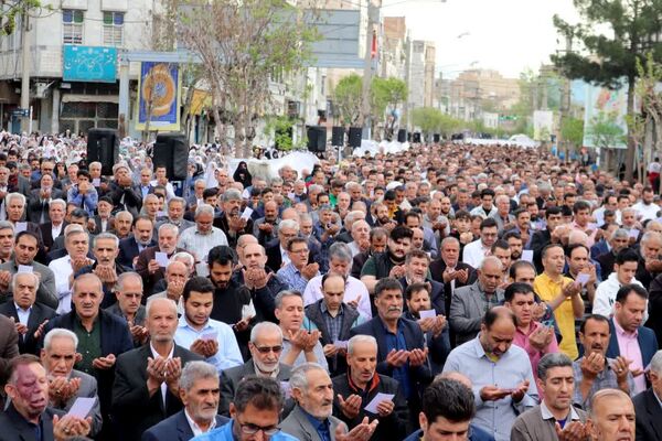 نماز عید فطر در مصلی شهرستان قدس