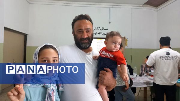 حضور پرشور آملی‌ها پای صندوق‌های رای