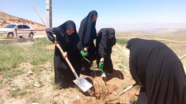 اجرای برنامه «در حریم آستان» در جوار امامزاده سید بهاءالدین محمد شیخ‌شبان