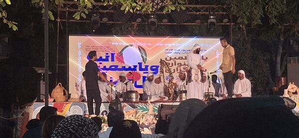 جشنواره‌‌ انبه و یاسمین گل شهرستان میناب