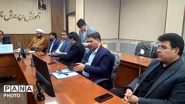 نشست هماهنگی سوگواره بزرگ نوجوانان حسینی در ناحیه یک بندرعباس