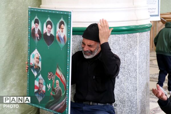 مراسم بزرگداشت رهبر امت آیت الله خامنه‌ای (ره) در ابرکوه