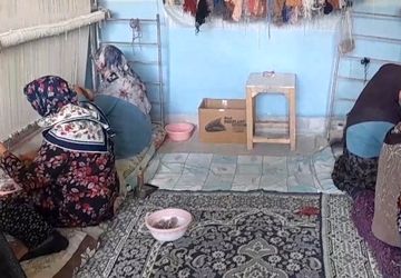 تار و پودی که حکایت از‌ امید به گره‌‌‌ گشایی
مشکلات از عمق وجود دارد