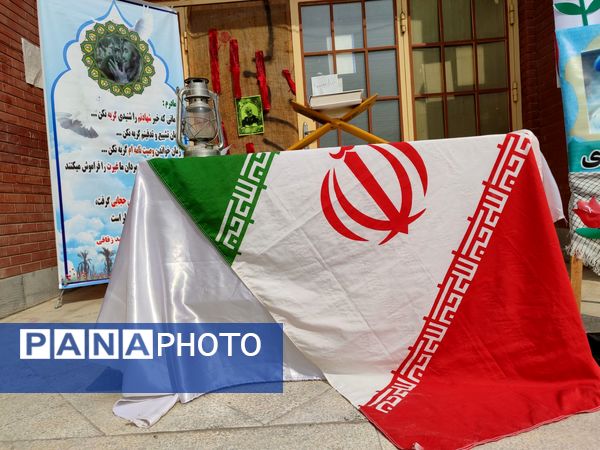 برگزاری یادواره شهدا در هنرستان بصیرت آشخانه