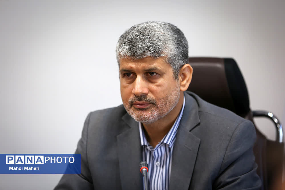 سامان‌دهی نیروی انسانی باید به ارتقاء کیفیت آموزش منجر شود