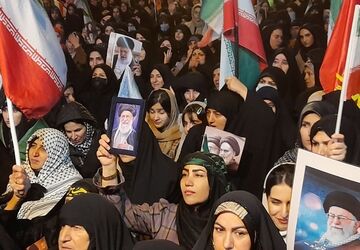 سی‌ و یکمین اُمین شب از اجتماع بیعت با رهبری در آستانه مقاومت در نورآباد 