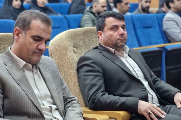 آیین تجلیل و اختتامیه طرح‌های آموزشی معاونت آموزش متوسطه و برگزیدگان رتبه‌های برتر آموزشی در قرچک