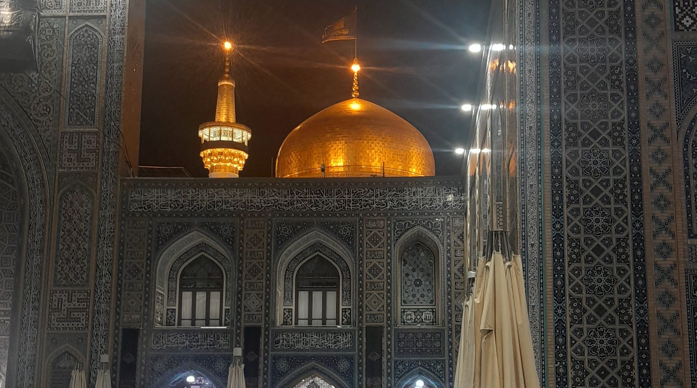 بررسی ابعاد سیاسی - مذهبی شهادت امام رضا(ع)