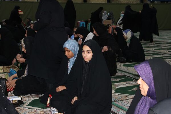 حضور پرشور کودکان در نماز جمعه گچساران