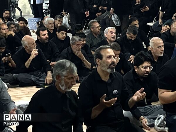 حضور امام جمعه کاشمر در محفل روضه خانگی