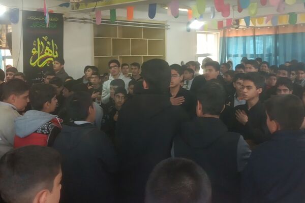 مراسم عزاداری حضرت فاطمه زهرا (س)در دبیرستان هیأت امنایی رازی