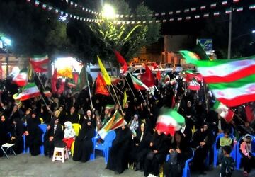 اجتماع میدان انقلاب شهرستان فلاورجان همزمان با میلاد حضرت زینب کبری(س)