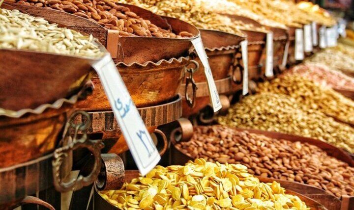 زیاده‌روی در مصرف آجیل منجر به افزایش وزن می‌شود