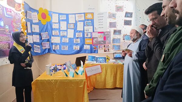 نگارخانه پژوهشی دانش آموزان سمپادی خواف 