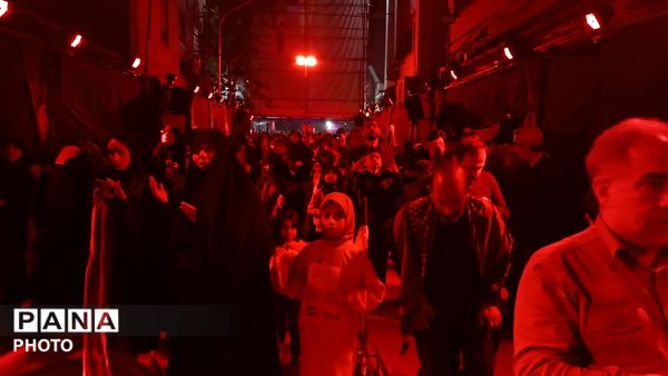 رواق کشور دوست، نزدیک ترین مکان به مقتل رهبر شهید