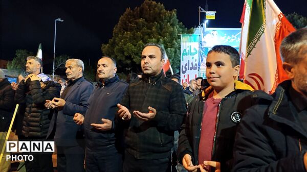 مردم اهر همگام با سراسر کشور، شصتمین حضور خود را در میدان ثبت کردند