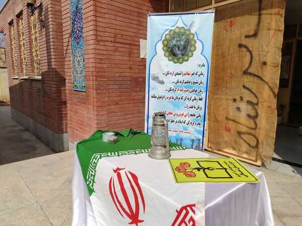 برگزاری یادواره شهدا در هنرستان بصیرت آشخانه