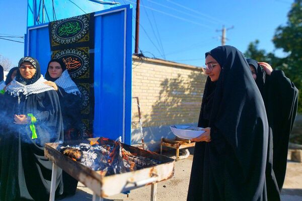  استقبال از شهدای گمنام در دبیرستان فرهیختگان شهرستان باشت