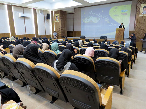 برگزاری دومین همایش بانوان کار آفرین استان در بجنورد
