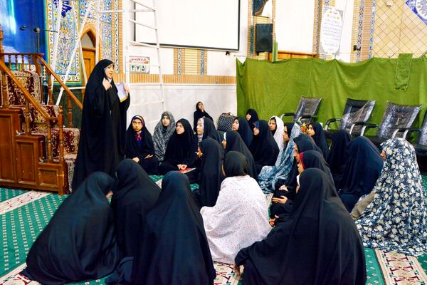 مراسم اعتکاف دانش‌آموزی در ناحیه ۵ مشهد 