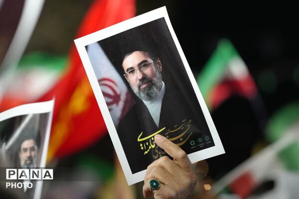 بیست و پنجمین موج تجمع مردم ولایتمدار فردیس در محکومیت رژیم صهیونی و آمریکایی