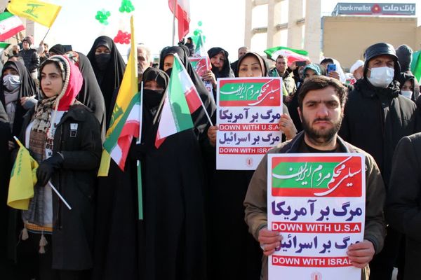 یک زنجان متحد در روز ۲۲بهمن 